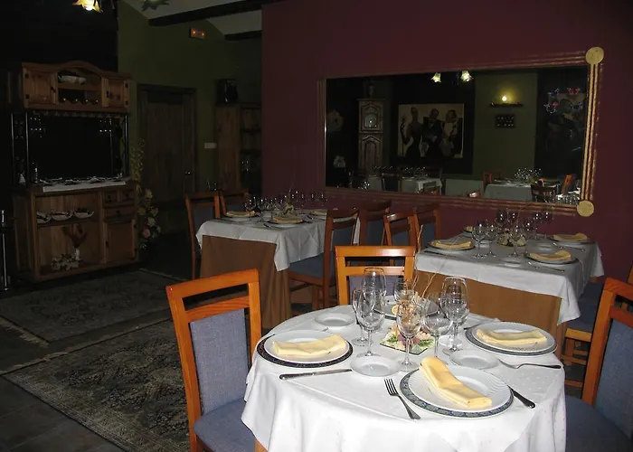 El Golobar بيت ضيافة 2*