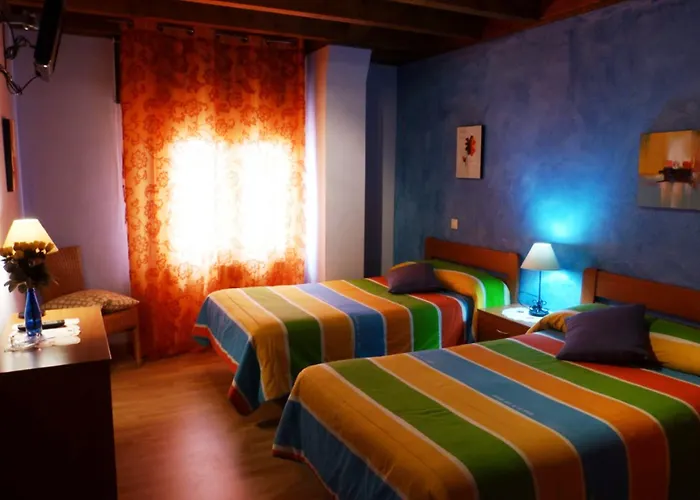 El Golobar 2* ריינוסה