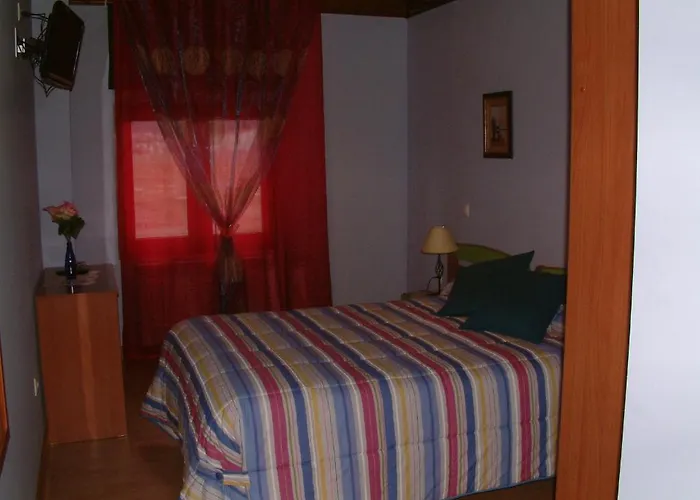 El Golobar 2* ריינוסה